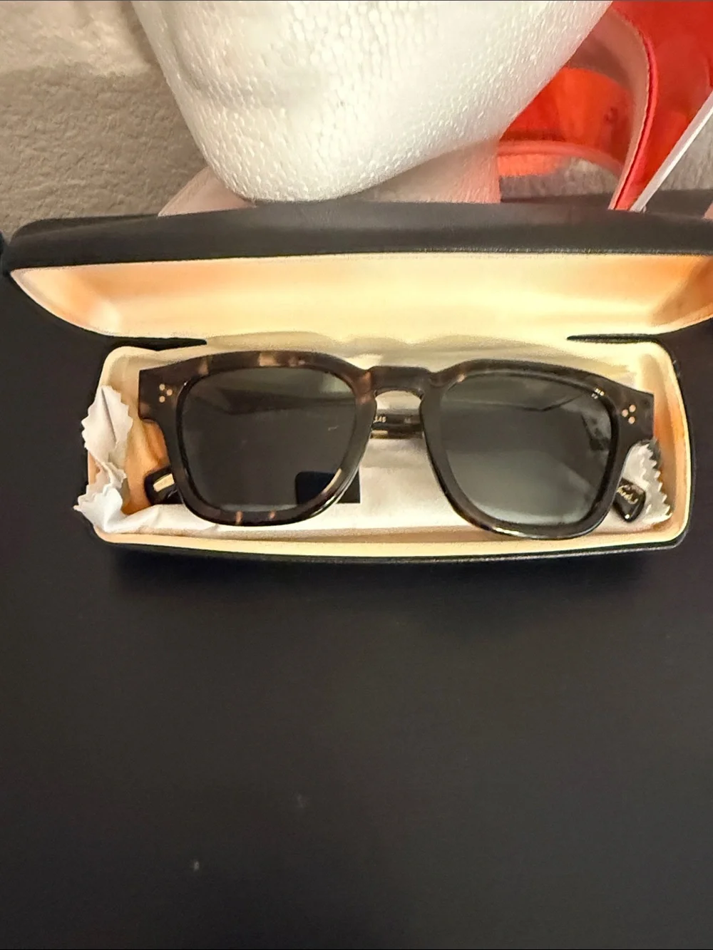 RAEN Tortoise Square Sunglasses with Dark Gray Lenses polarized 51mm